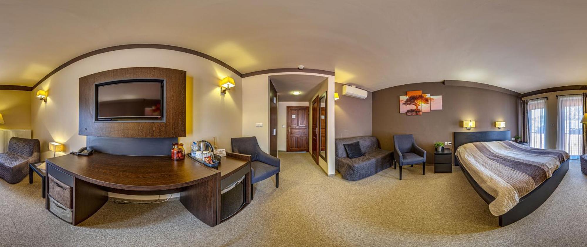 Napraforgo Wellness Haz Es Panzio Bed & Breakfast Pecs Bagian luar foto