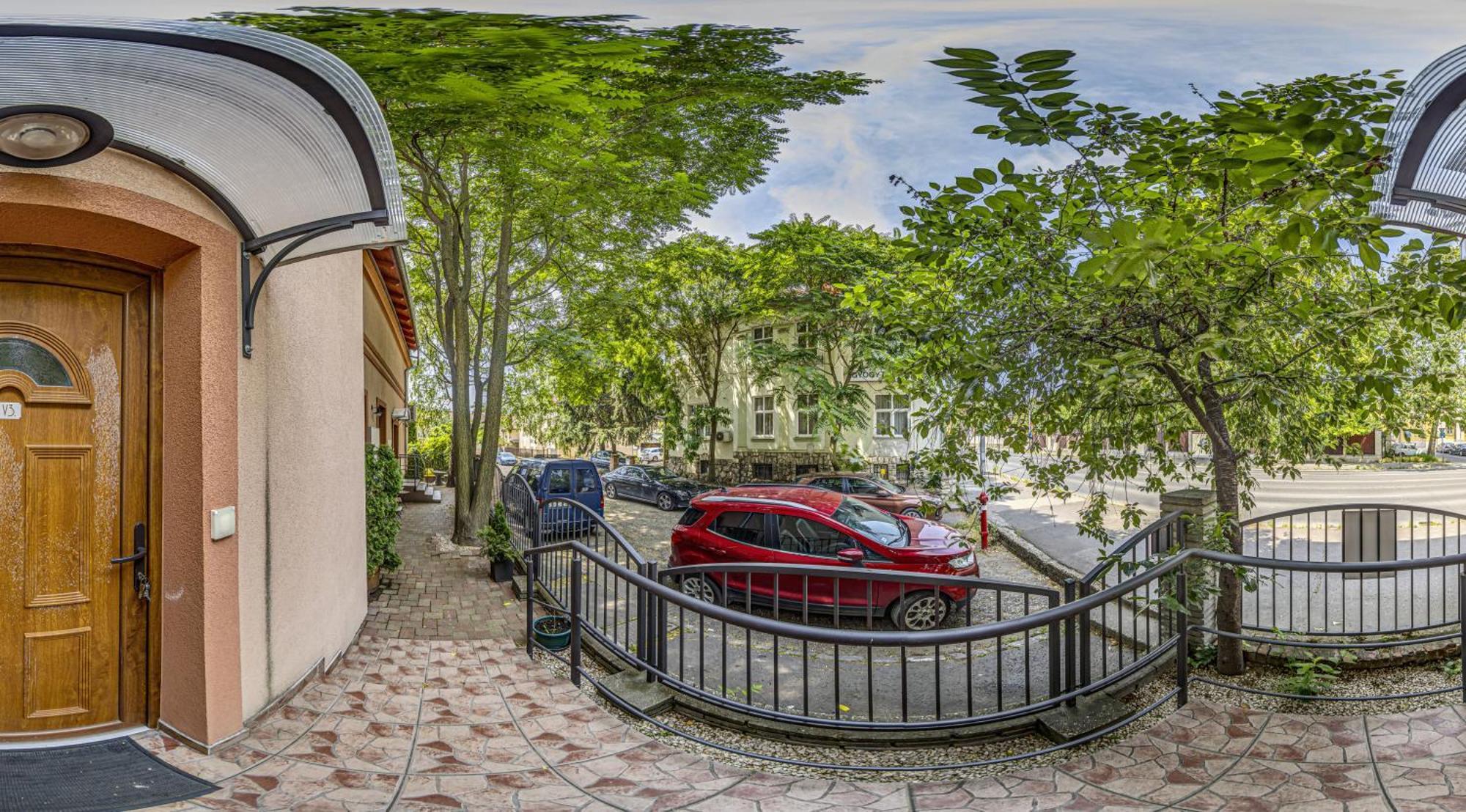 Napraforgo Wellness Haz Es Panzio Bed & Breakfast Pecs Bagian luar foto